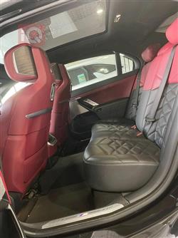 بي ام دبليو الفئة 7